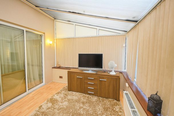 Martian Avenue, HP2 5PL, Hemel Hempstead - Photo 1