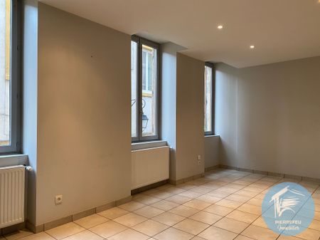 Location Appartement 2 pièces 40m² TARARE 69170 - Photo 3