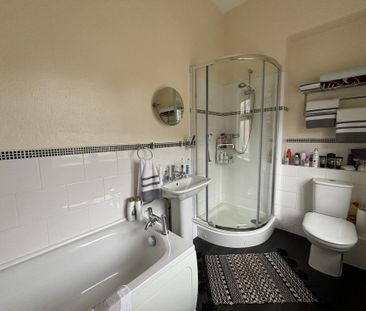 2 bedroom apartment to rent - Photo 6