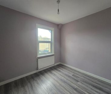 4 bedroom house to rent - Photo 4