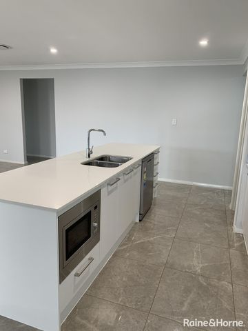 Spacious Family Living in Peaceful Renwick - Photo 4