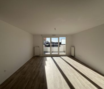 Location - appartement - 65 m² - 3 Pièces - Photo 1