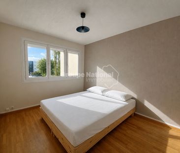 Location Appartement 3 pièces 64m² - Photo 3