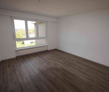 4.5 Zimmer, 105 m², 4. Stock - Photo 4