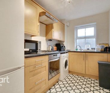 2 bedroom apartment to rent - Photo 3