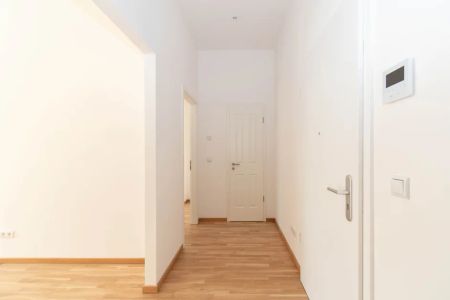 ETAGENWOHNUNG MIT TOP AUSSTATTUNG // 2 Zimmer, offene Wohnküche & modernes Badezimmer - Foto 5