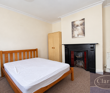 4 bedroom detached house to rent - Photo 6