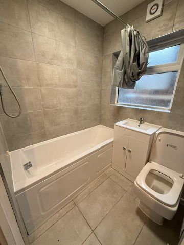 2 Bed Flat, Clyde Road, CR0 - Photo 5