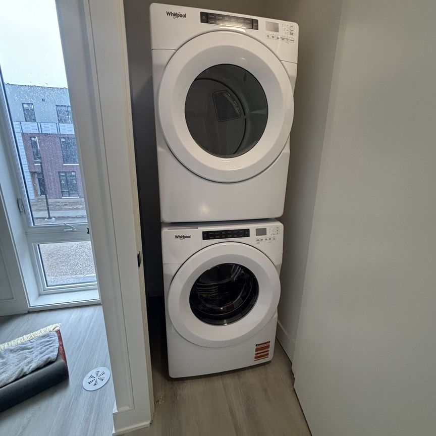 For Lease - 104 Everett Common, St. Catharines, Ontario - Photo 1