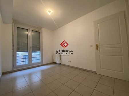 Location Appartement 2 pièces 40m² GRENOBLE 38000 - Photo 3