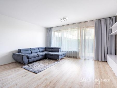 Pronájem bytu 2+kk 71 m2 - Фото 4