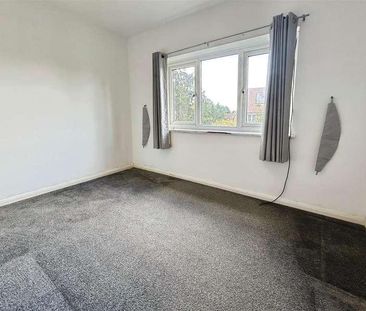 Manor Close, Bracknell, RG42 - Photo 6