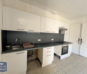 Location Maison 2 pièces 52m² HELLEMMES LILLE 59260 - Photo 4