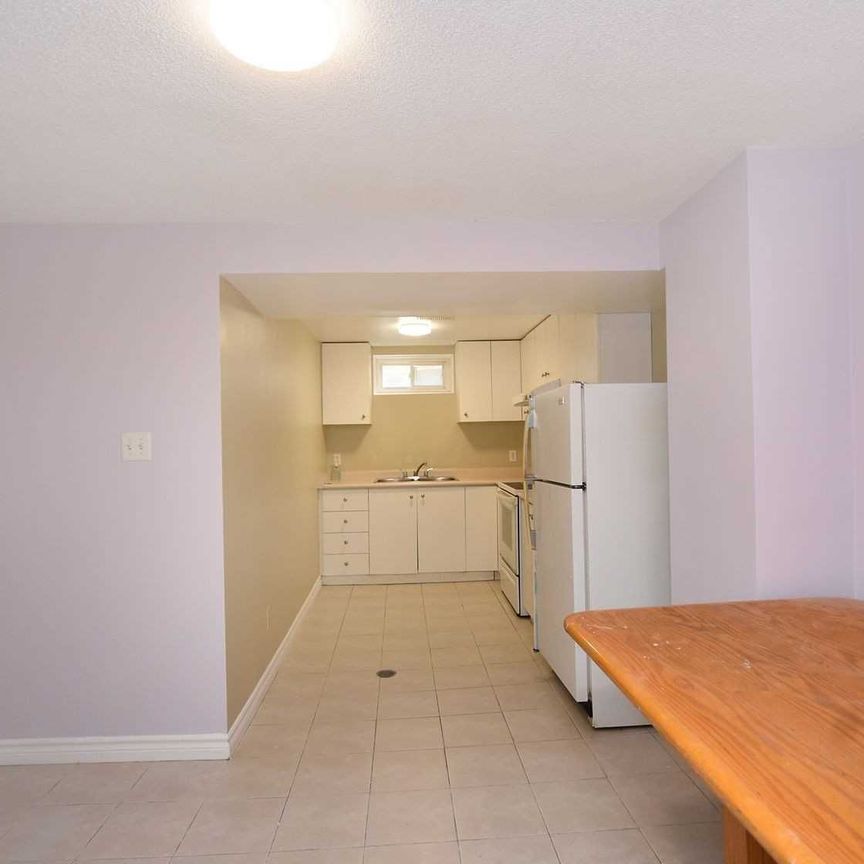 For Lease - 1124 Shagbark Crescent, Mississauga, Ontario - Photo 1