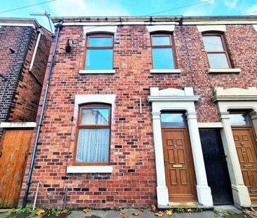 2 bedroom end of terrace house to rent - Photo 6