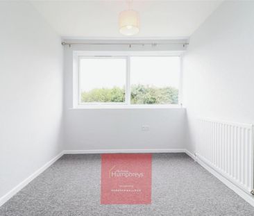 3 bedroom detached house to rent - Photo 4