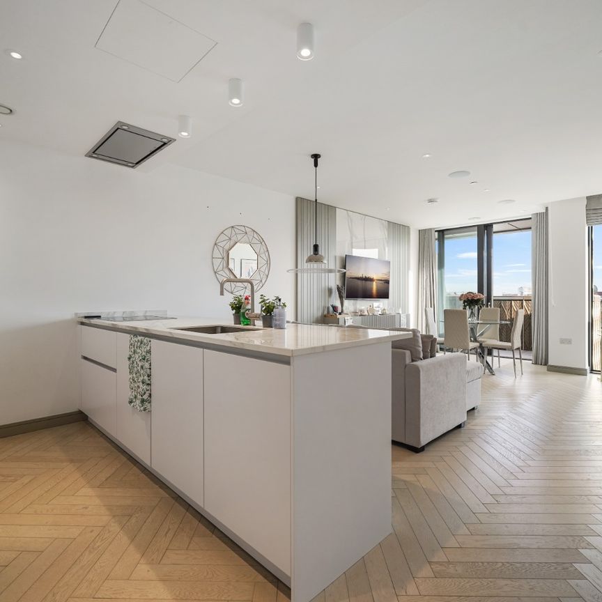 The Compton , Lodge Road, St Johns Wood, London NW8 - Photo 1