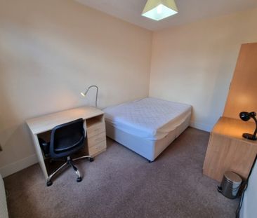 3 Bed Student Accommodation - Photo 5