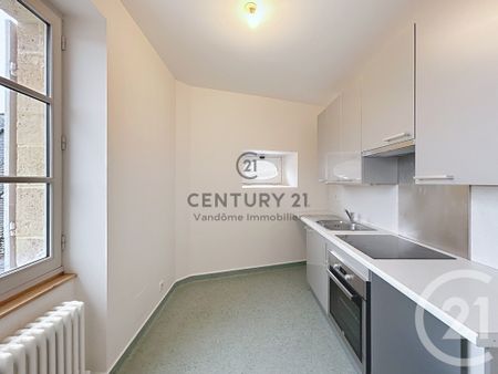 Location Appartement 2 pièces 48m² CREPY EN VALOIS 60800 - Photo 3