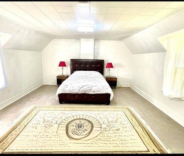 For Lease - 754 The Queensway N/A Unit# Upper, Georgina, Ontario - Photo 3