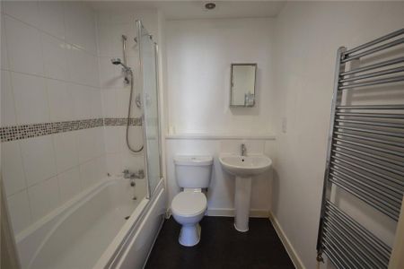 1 bedroom apartment to rent - Photo 4