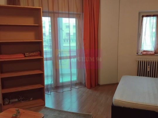 Garsoniera Piata Alba Iulia. - Photo 1