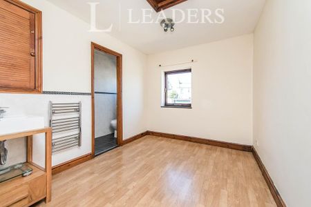1 bedroom flat to rent - Photo 4