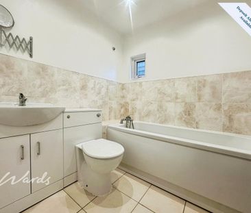 Barn conversion to rent - Photo 2