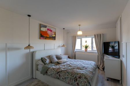 3 bedroom end of terrace house to rent - Photo 4