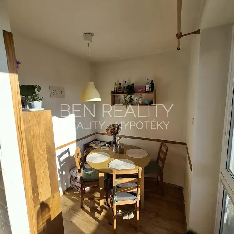 Pronájem byt 2+1 Zlín Mokrá - Fotografie 1