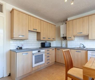 2 bedroom apartment to rent - Photo 5