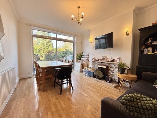 3 bedroom terraced house to rent - Photo 1