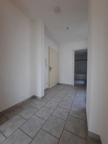 +++ Nachmieter gesucht +++ 2-Zimmer Wohnung mit Einbauküche sowie Stellplatz +++ - Photo 3