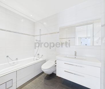 Modern 4.5 room apartment with spacious loggia in Wald - Photo 5