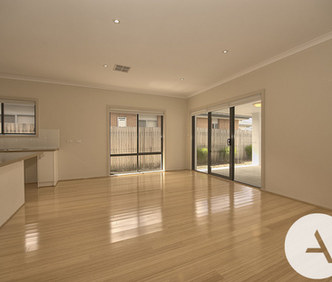 6 Epstein St, Franklin ACT 2913 - House For Rent | Domain - Photo 6