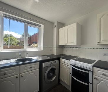 2 bedroom end of terrace house to rent - Photo 4