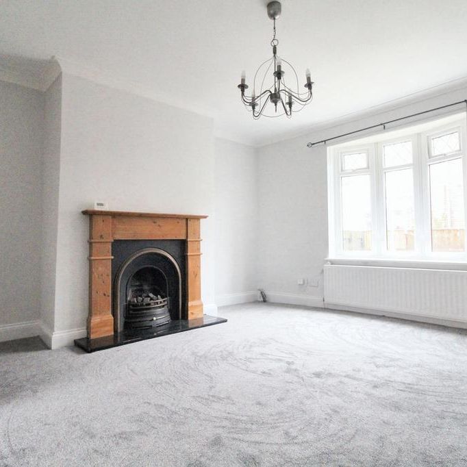 3 bedroom property to rent - Photo 1