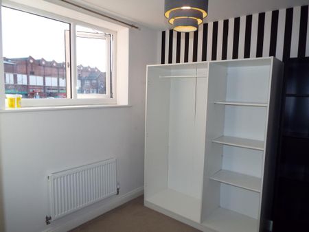 3 bedroom townhouse to rent - Photo 4
