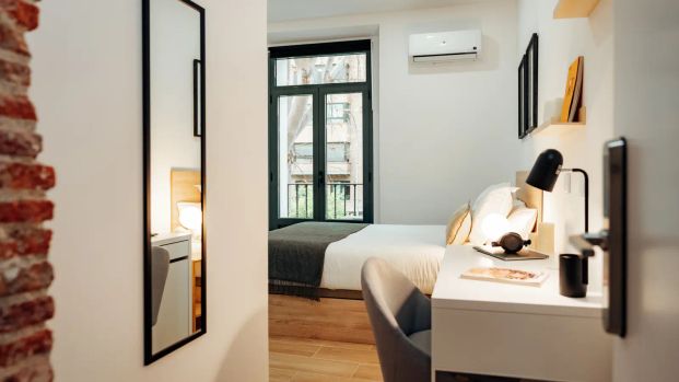 Room for rent in shared apartment in Barcelona - Photo 1