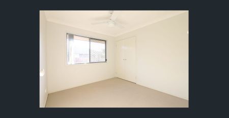 Modern 2-Bedroom Duplex in Ultra-Convenient Location - Photo 5