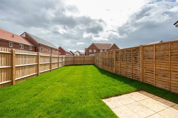3 bedroom detached house to rent - Photo 1