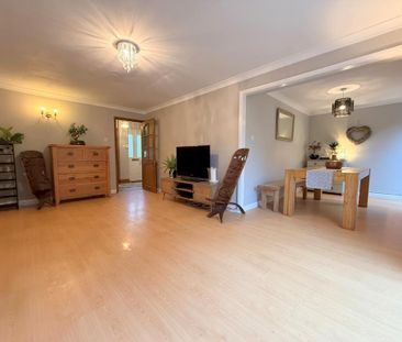 4 bedroom terraced house to rent - Photo 2