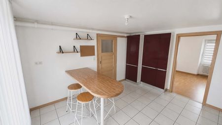 Location Appartement 2 pièces 49m² - Photo 3