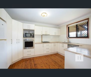19 Lake Haven Dr, Gorokan, NSW 2263 - Photo 1