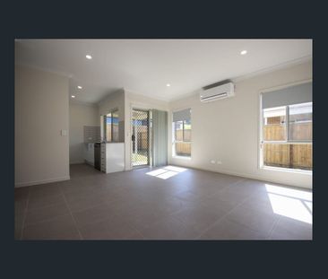 Stunning Modern Duplex with Alfresco in Bahrs Scrub - Photo 1