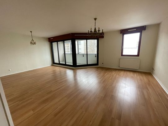 Location Appartement 3 pièces 83m² - Photo 1