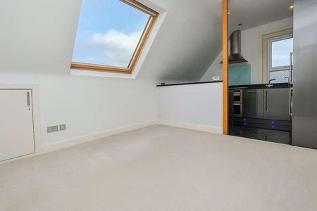 Sydney Place, Guildford, Surrey, GU1 - Photo 4