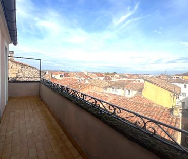 CHATEAURENARD - Appartement avec 2 chambres, bureau et terrasse., - Photo 4