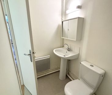 A deux pas de la Faculté de droit de Limoges - T2 avec balcon - Photo 5