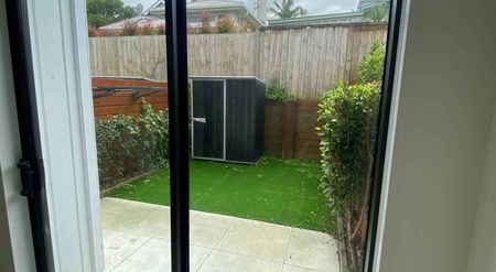 Luxury Living at an affordable price - Photo 5